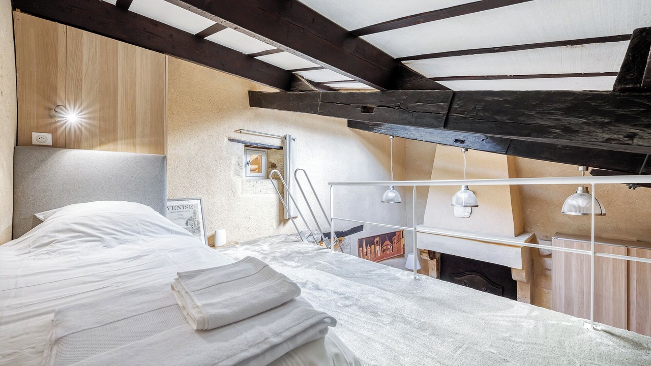 Photo of Bedroom in Guillac