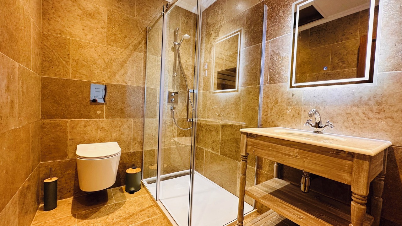 Photo of Bathroom in Vaugines