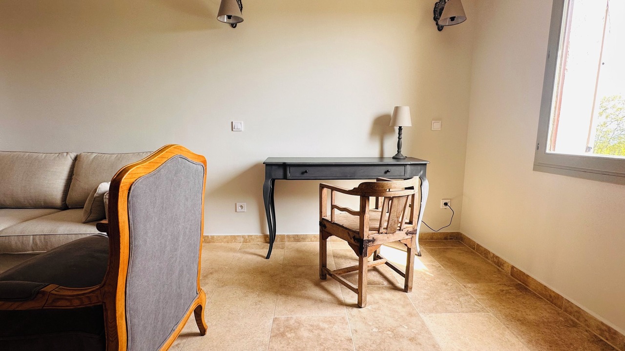 Photo of Livingroom in Vaugines