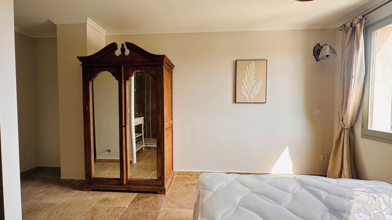 Photo of Bedroom in Vaugines