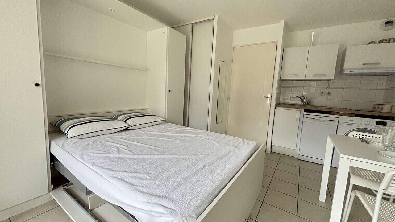 Photo of Bedroom in Quartier du Casino
