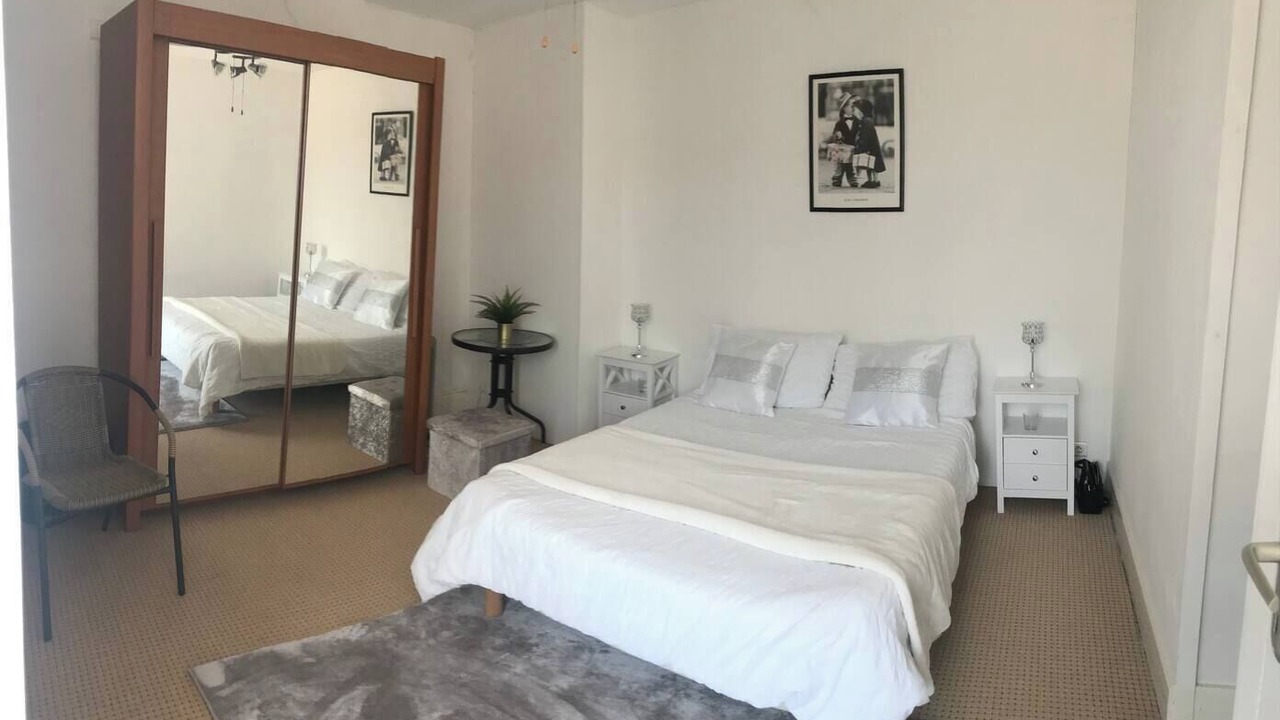 Photo of Bedroom in Mussidan
