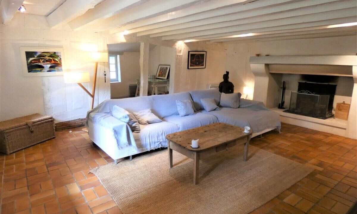 Photo of Livingroom in Commensacq