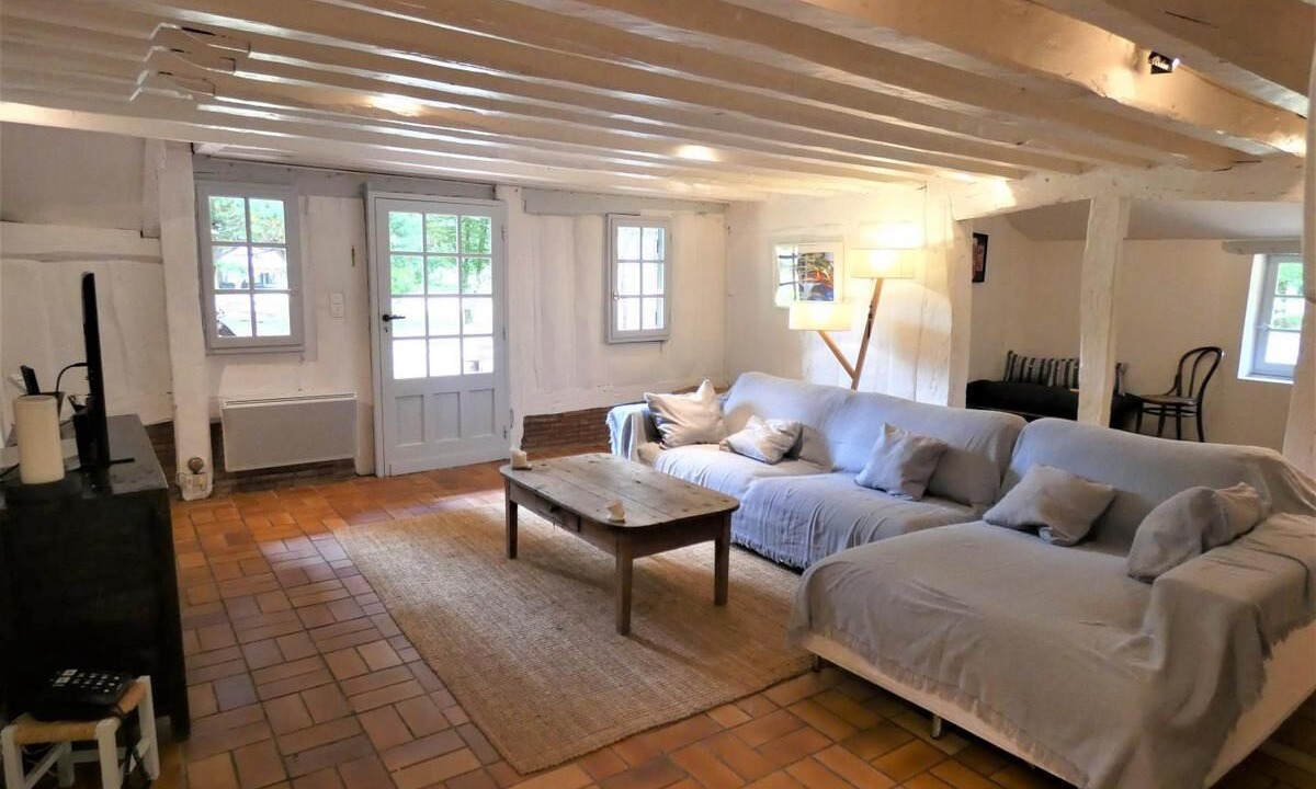 Photo of Livingroom in Commensacq