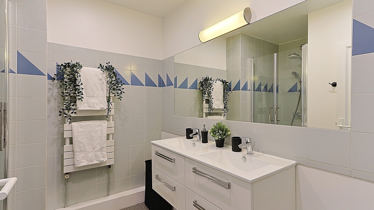 Photo of Bathroom in Perigueux
