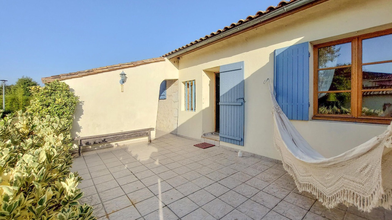 Photo of Others in Ambares-et-Lagrave