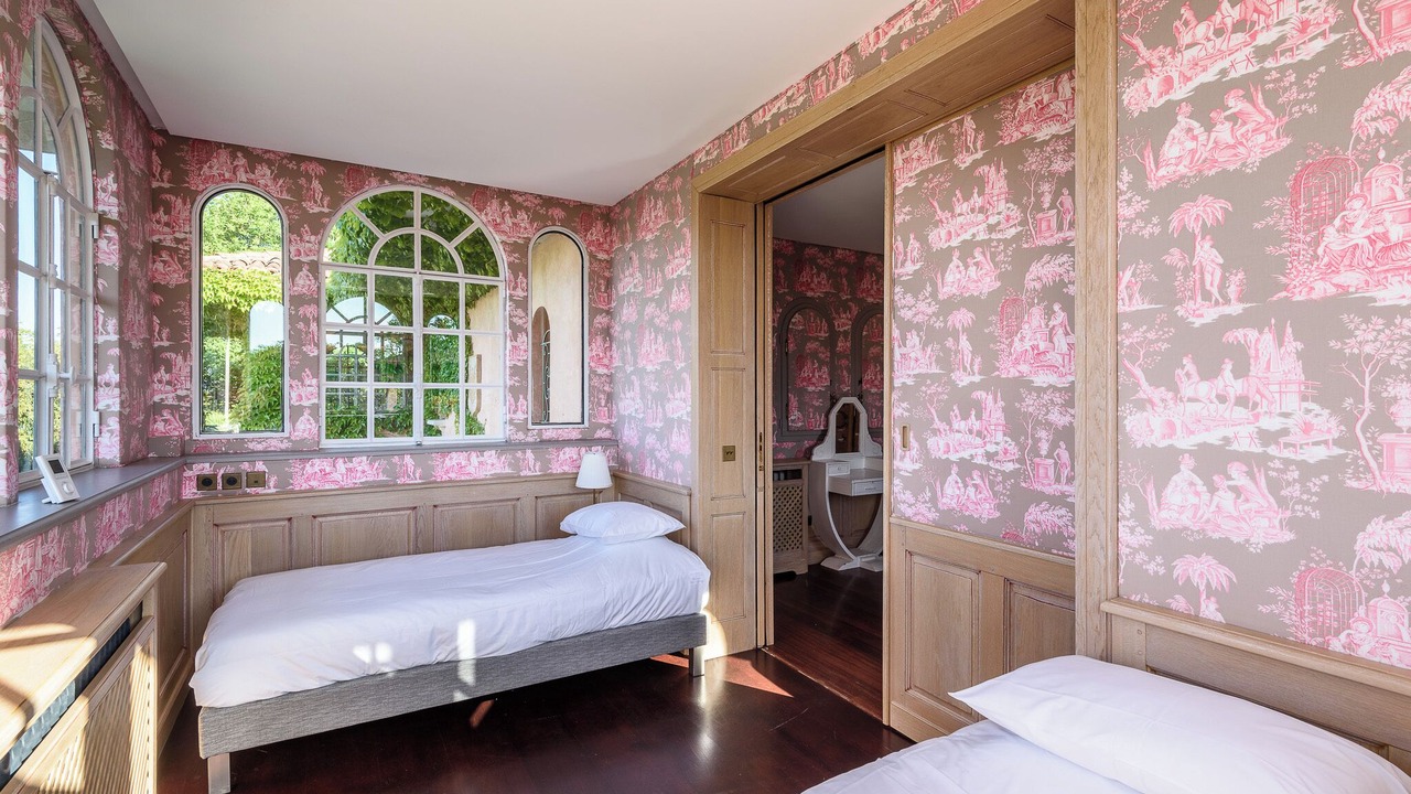 Photo of Bedroom in Saint-Jean-de-Luz