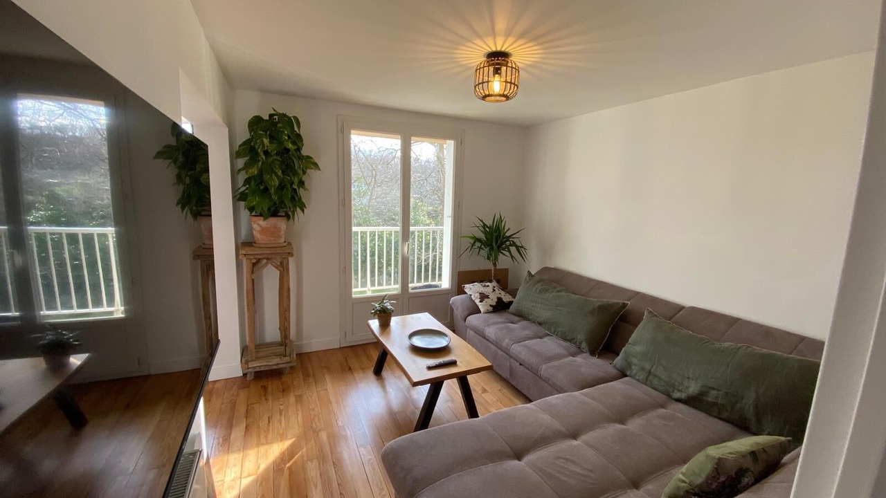 Photo of Livingroom in Bayonne