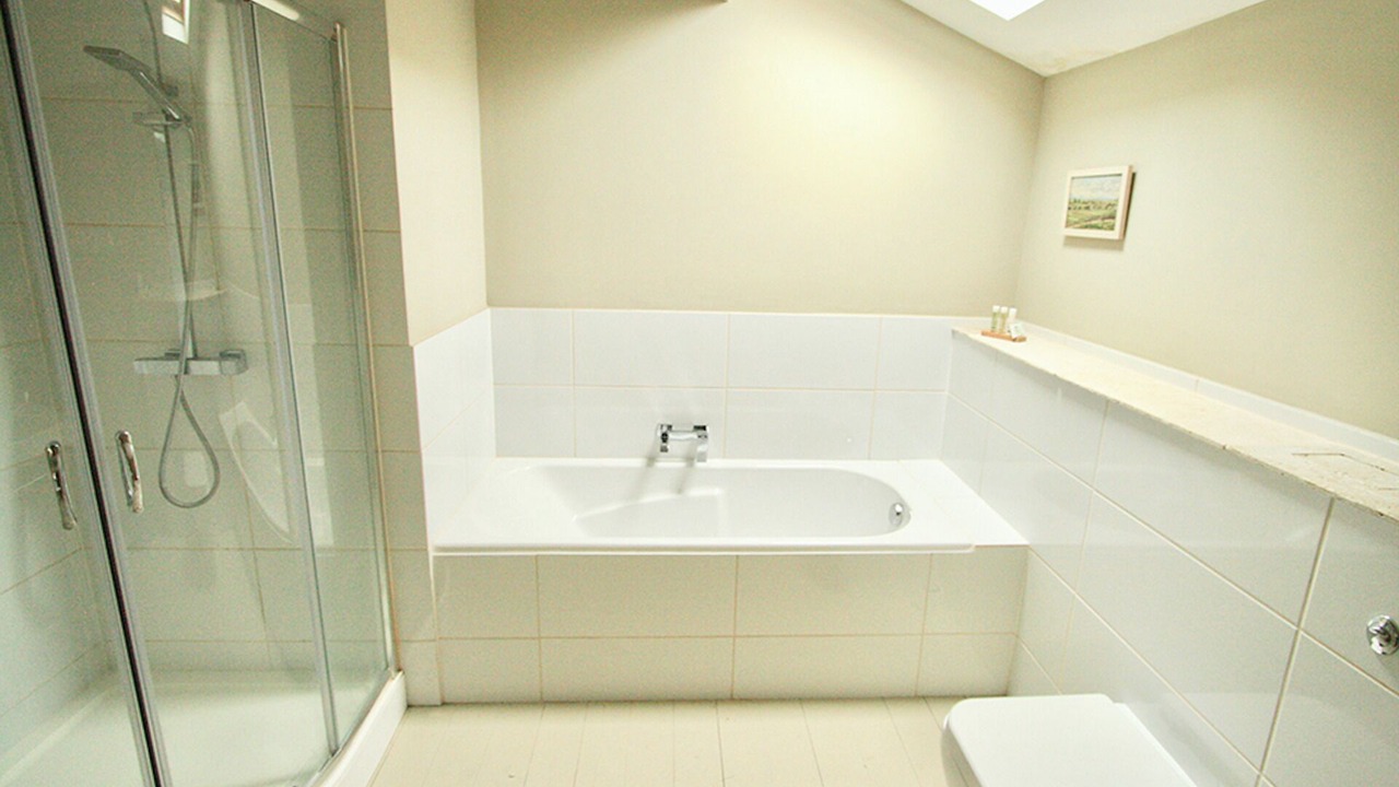 Photo of Bathroom in Reaux