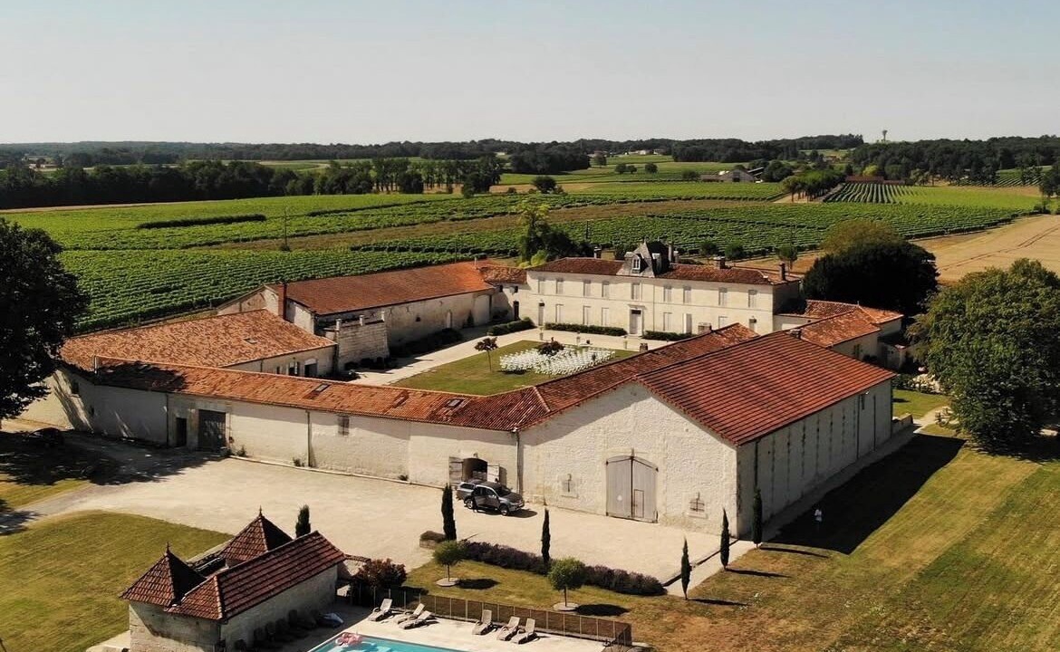 Photo of Outdoor in Reaux