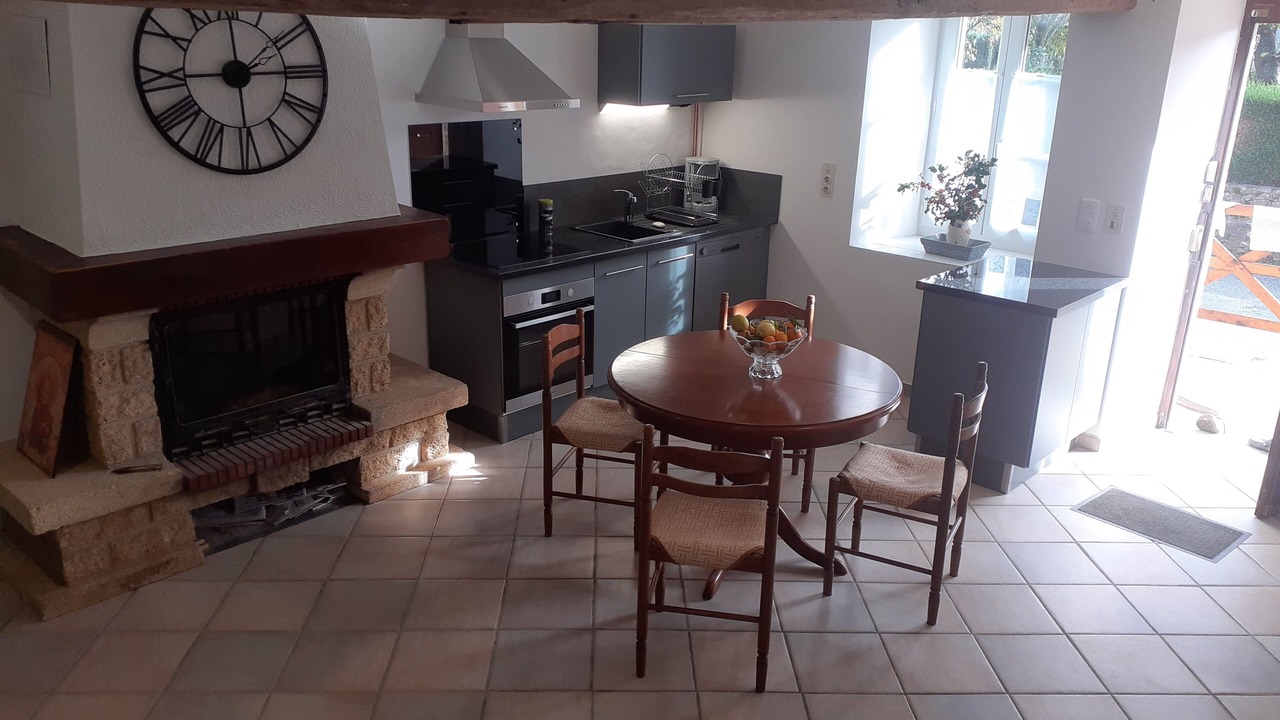 Photo of Kitchen in Azerables