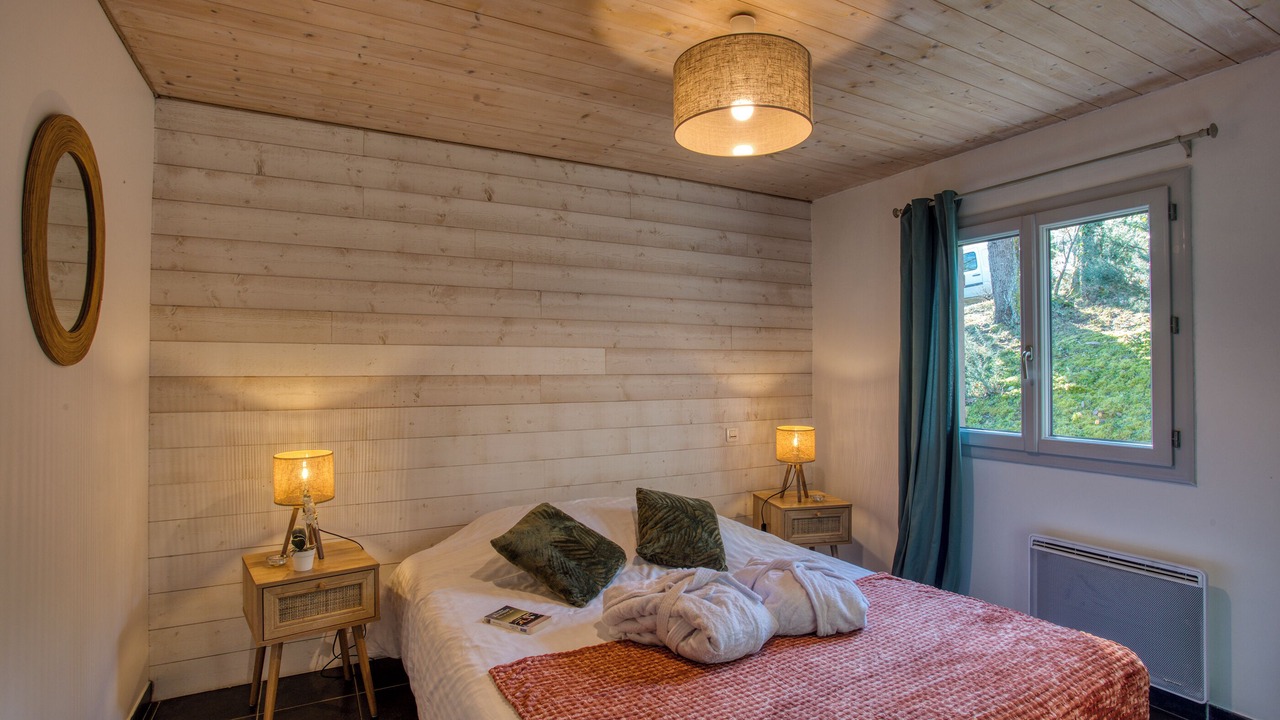Photo of Bedroom in Saint-Cybranet
