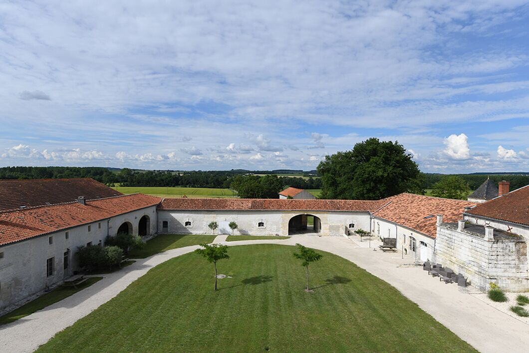 Photo of Outdoor in Reaux