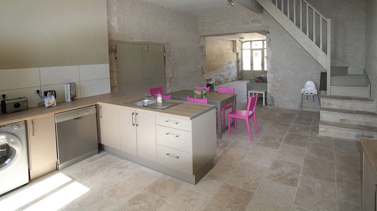 Photo of Kitchen in Reaux