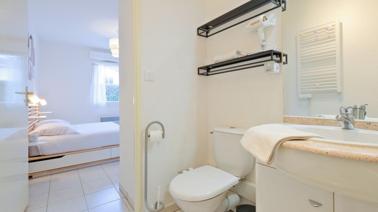 Photo of Bathroom in Marsac-sur-l'Isle