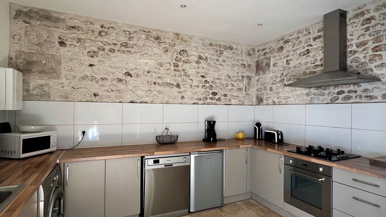 Photo of Kitchen in Reaux