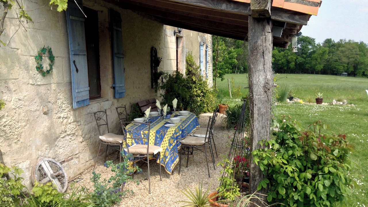 Photo of Outdoor in Saint-Quentin-de-Chalais
