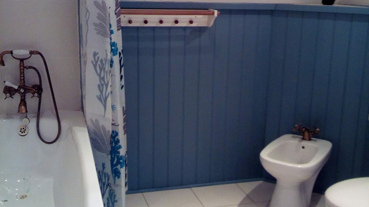 Photo of Bathroom in Saint-Quentin-de-Chalais
