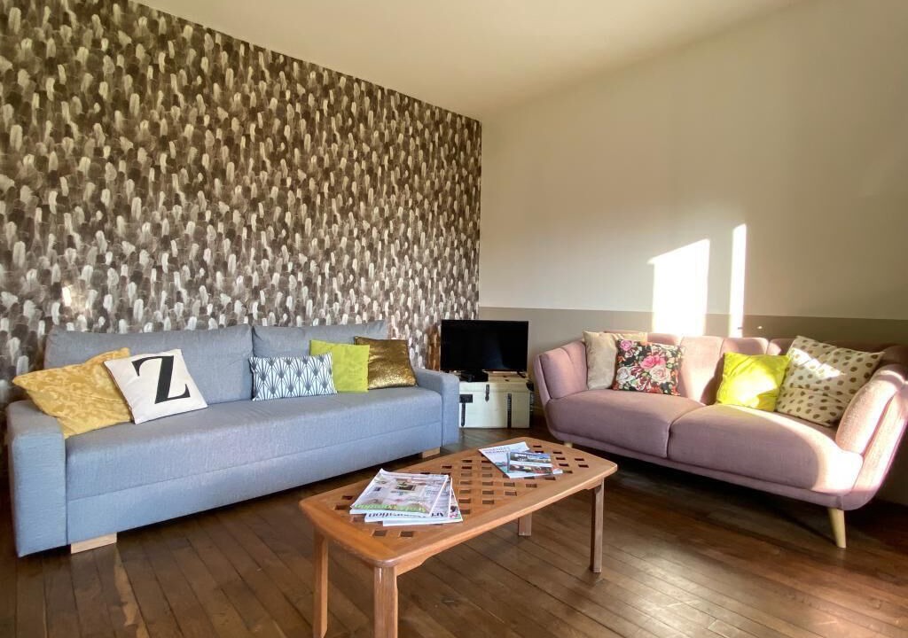 Photo of Livingroom in Issor