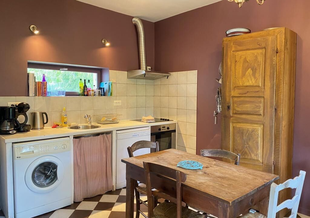 Photo of Kitchen in Issor