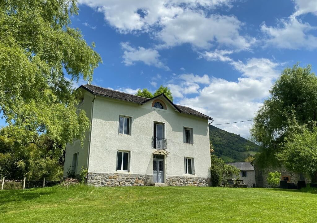 Photo of Outdoor in Issor