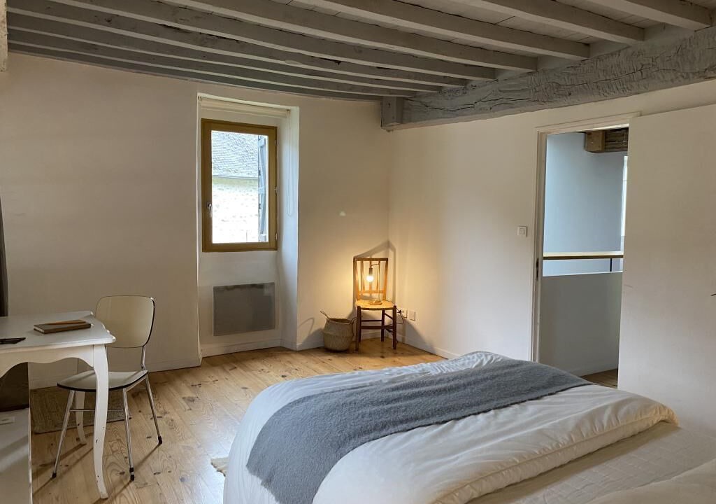 Photo of Bedroom in Issor