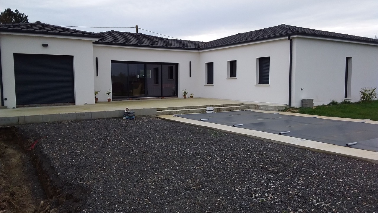 Photo of Outdoor in Vendeuvre-du-Poitou