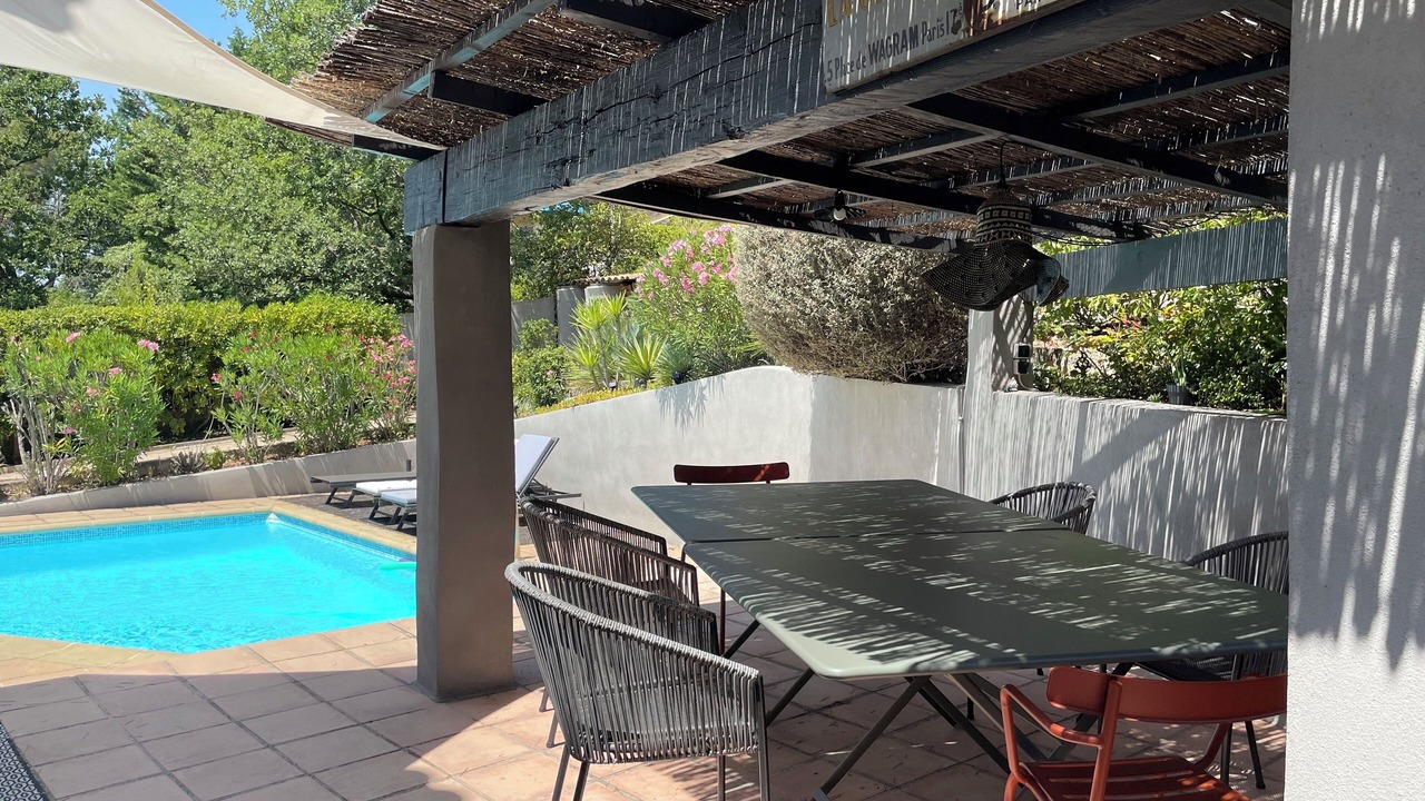 Photo of Outdoor in Bouc-Bel-Air
