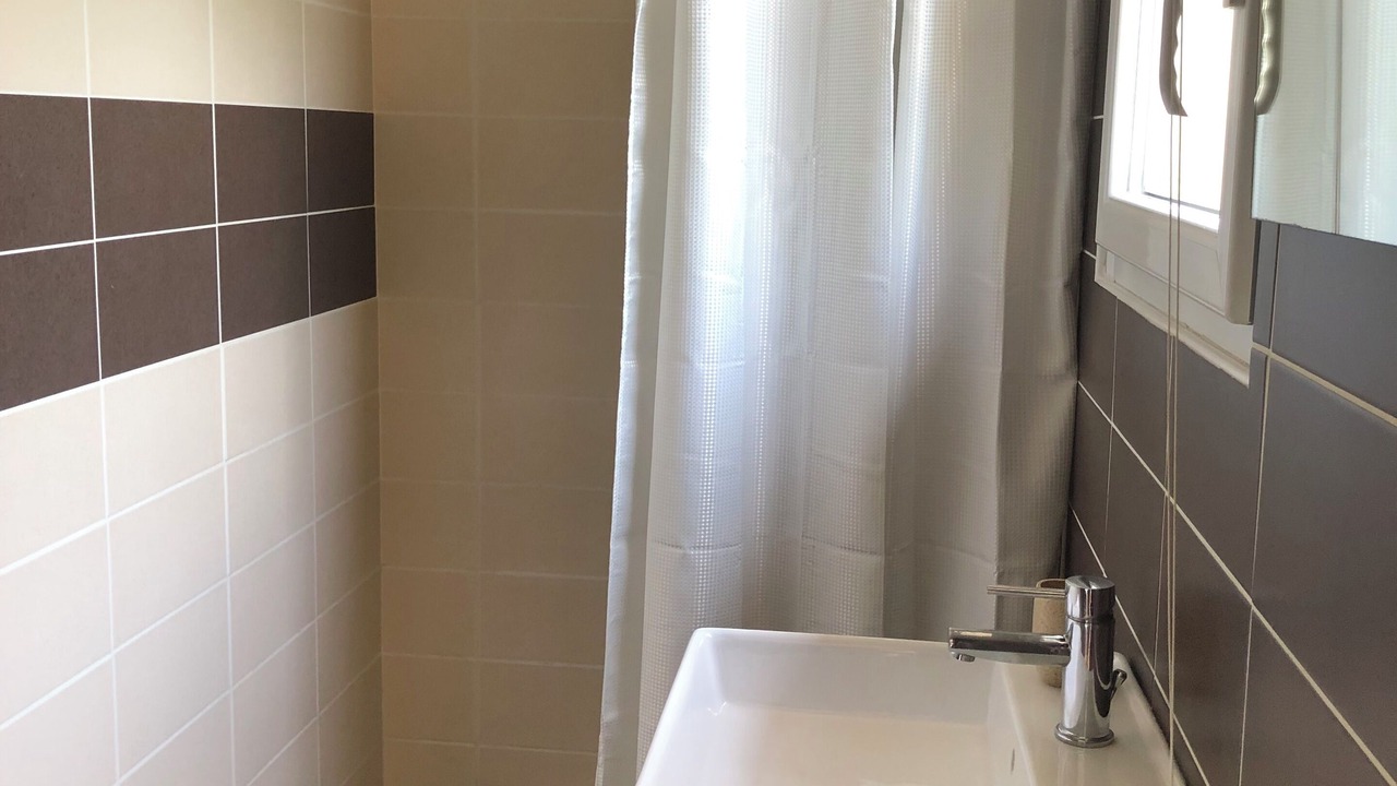 Photo of Bathroom in Hendaye
