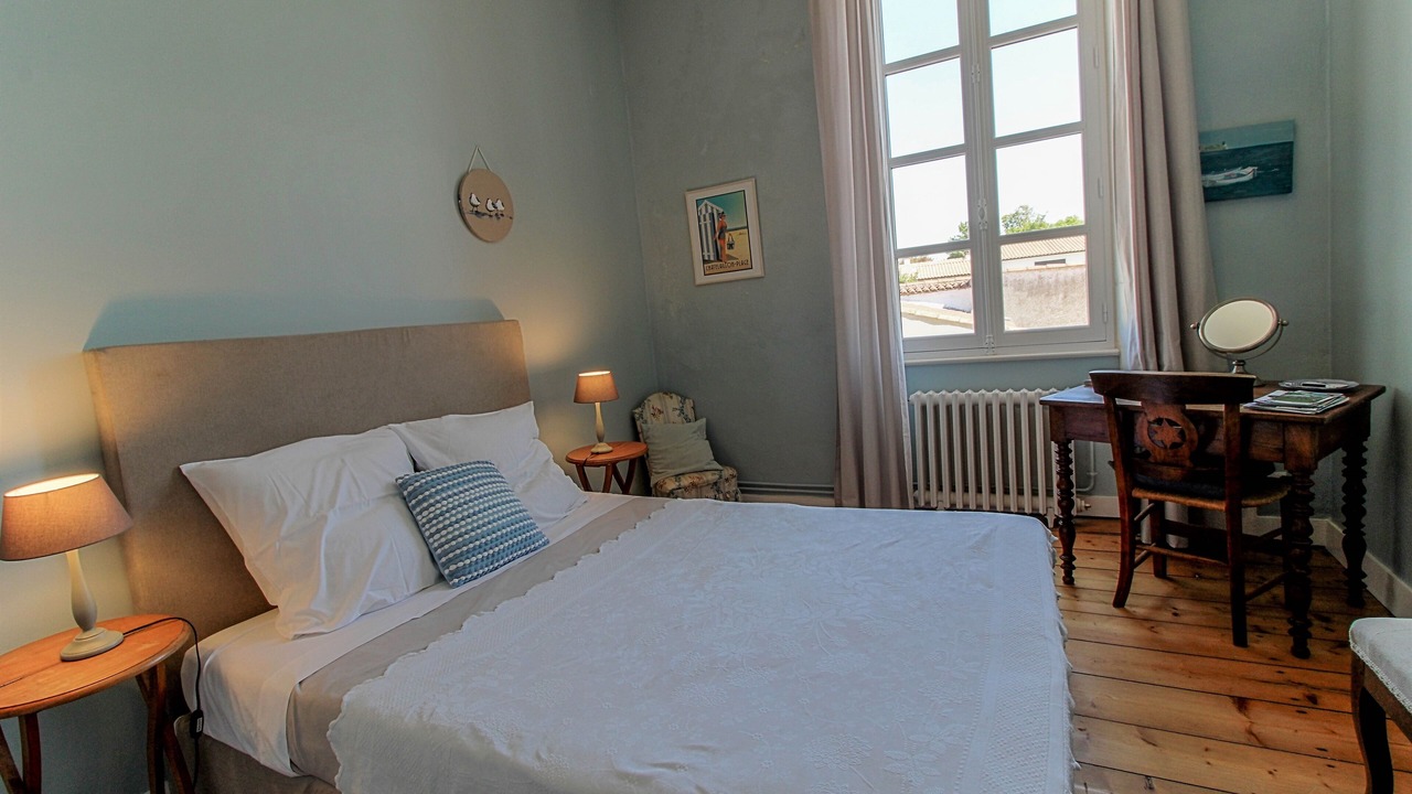 Photo of Bedroom in La Jarrie