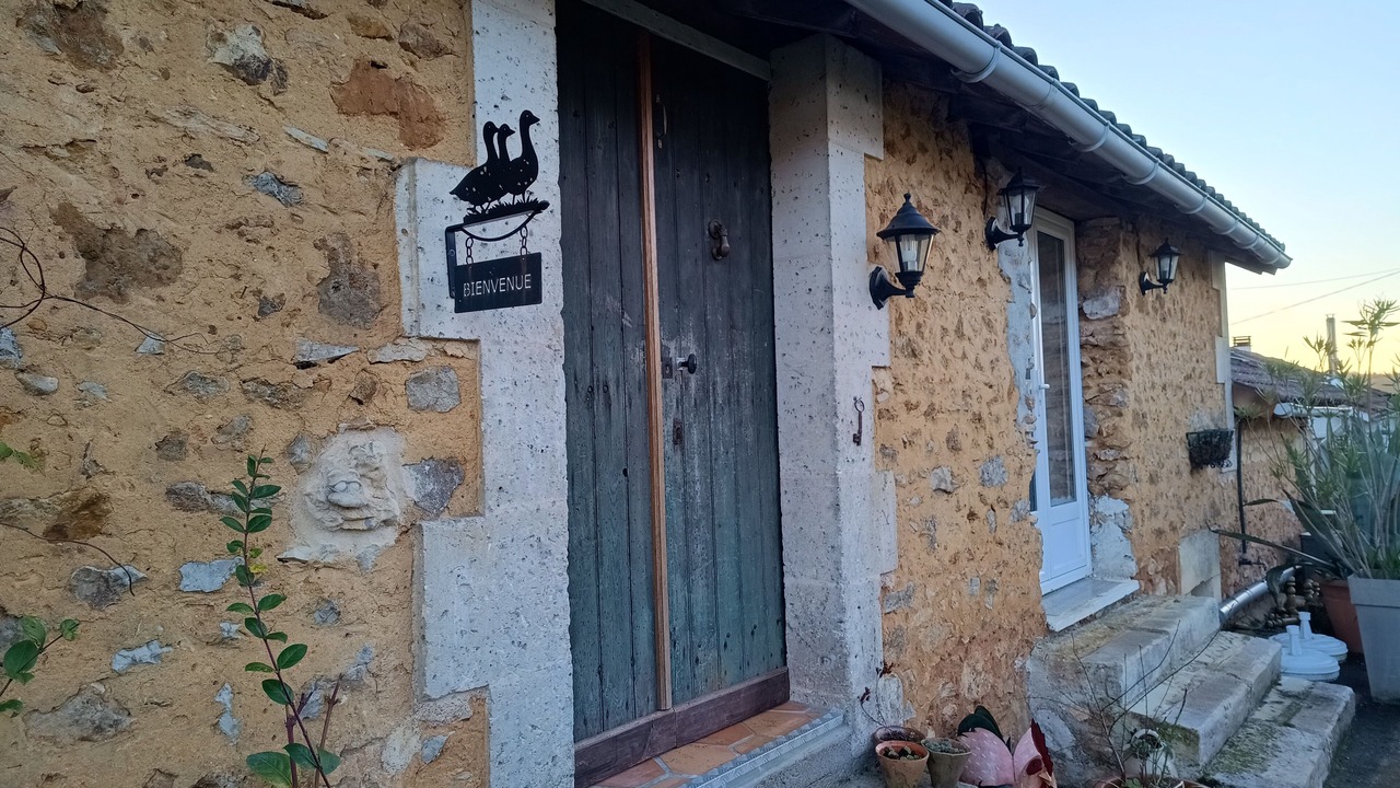 Photo of Outdoor in Javerlhac-et-la-Chapelle-St-Robert