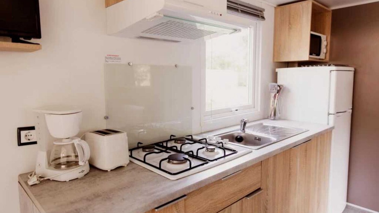 Photo of Kitchen in Saint-Laurent-de-Medoc