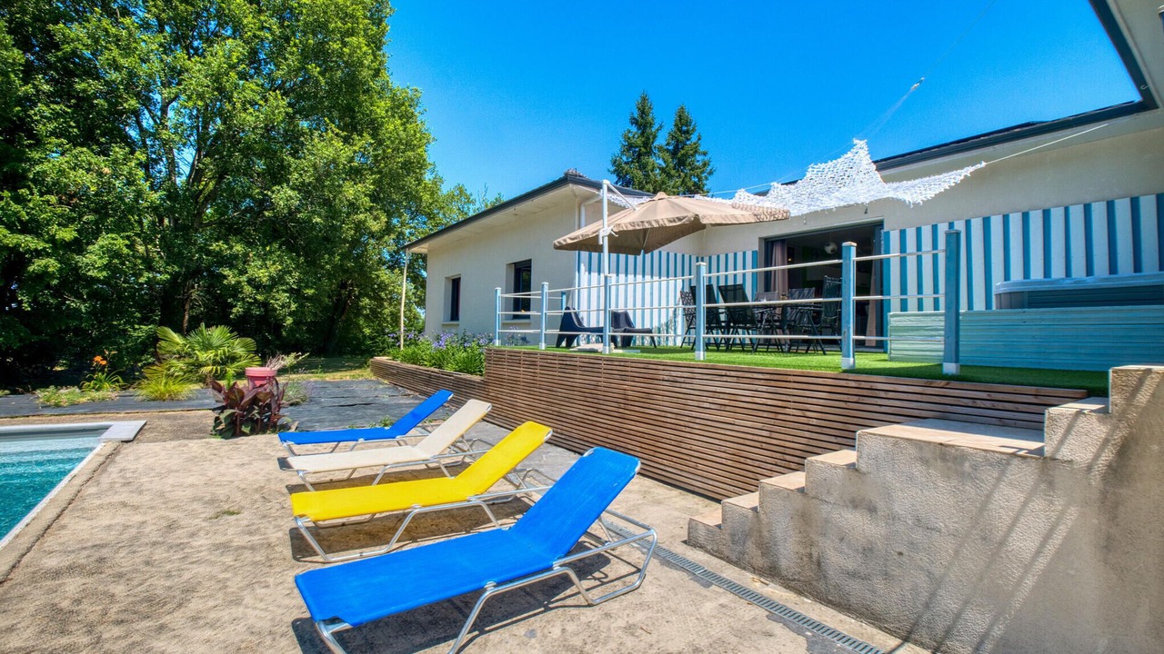 Photo of Outdoor in Coursac