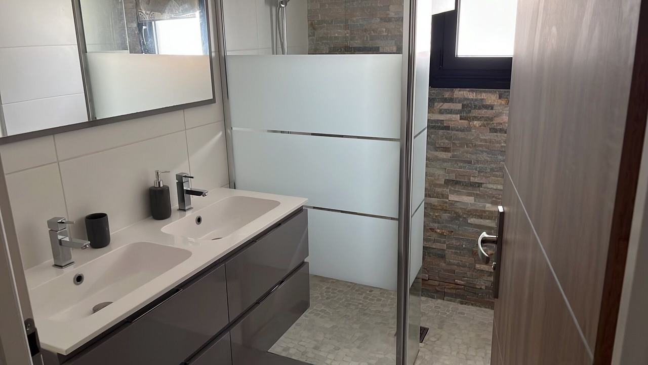 Photo of Bathroom in Saucats