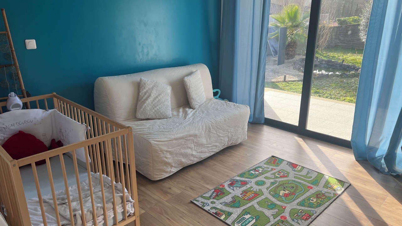 Photo of Livingroom in Saucats