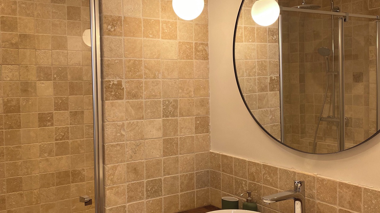 Photo of Bathroom in La Roque-Gageac