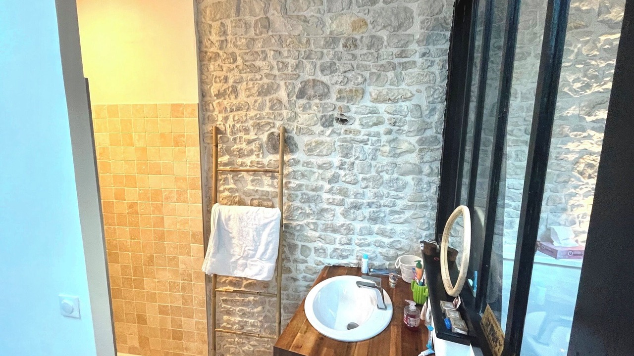 Photo of Bathroom in Nieul-sur-Mer