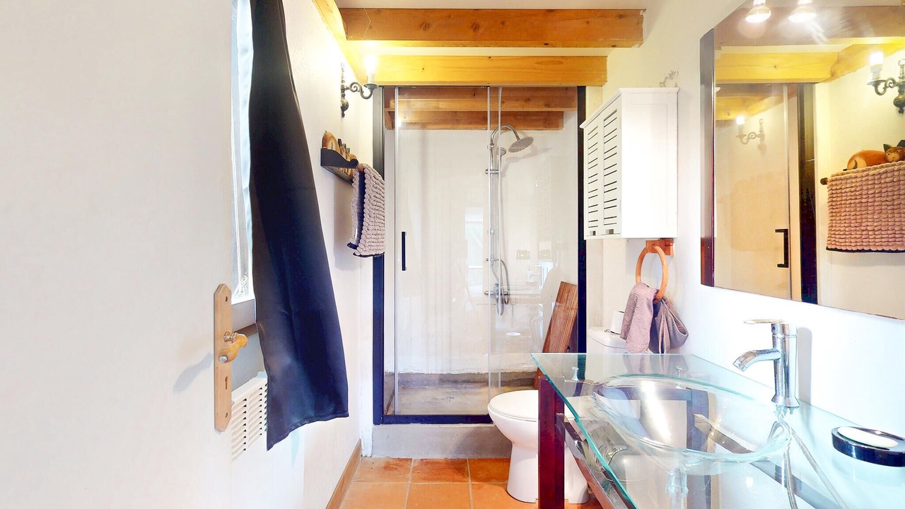 Photo of Bathroom in Sainte-Alvere