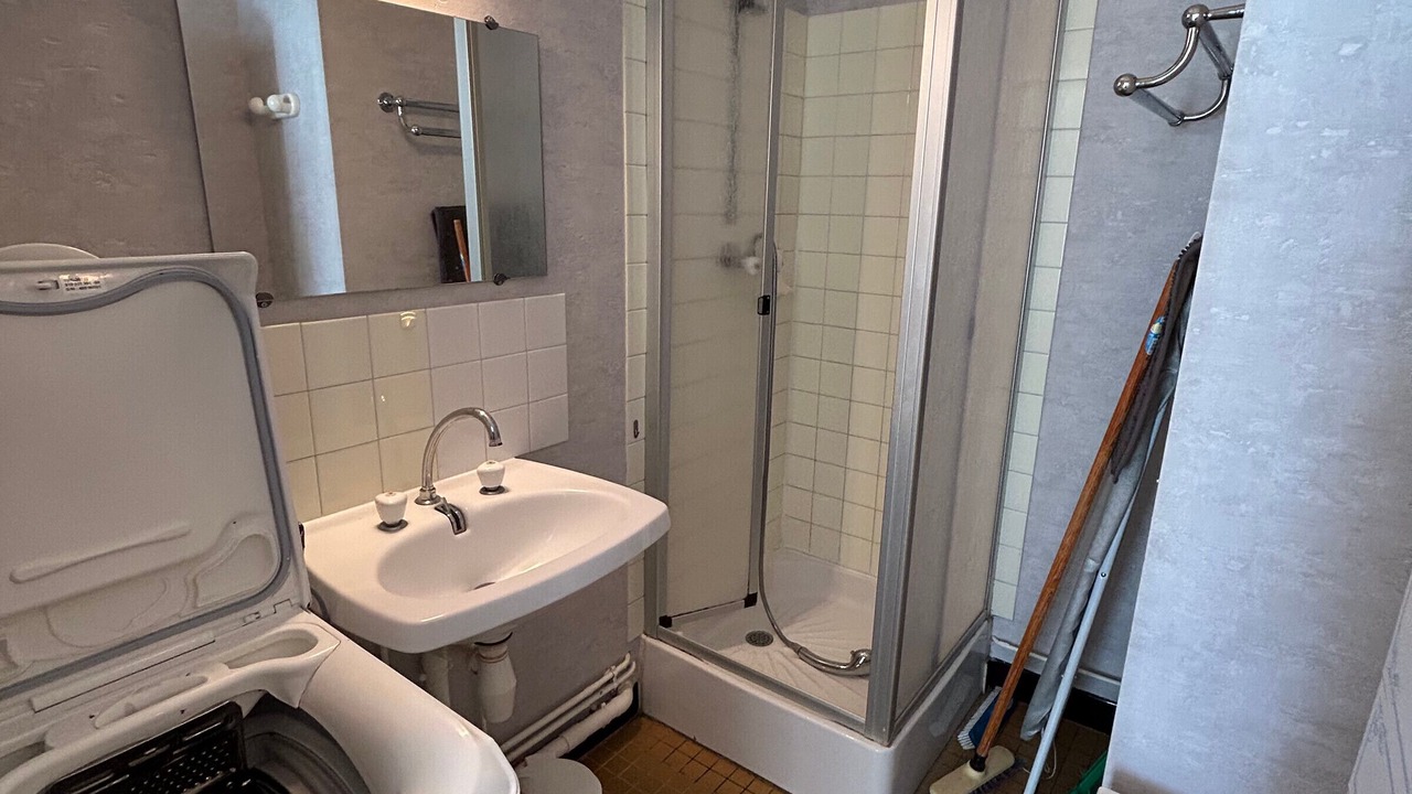 Photo of Bathroom in La Roche-Posay