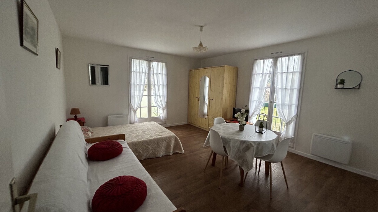 Photo of Bedroom in La Roche-Posay