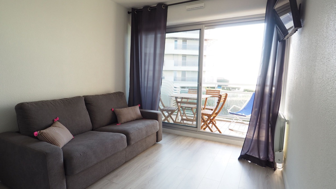 Photo of Livingroom in Cote Landaise