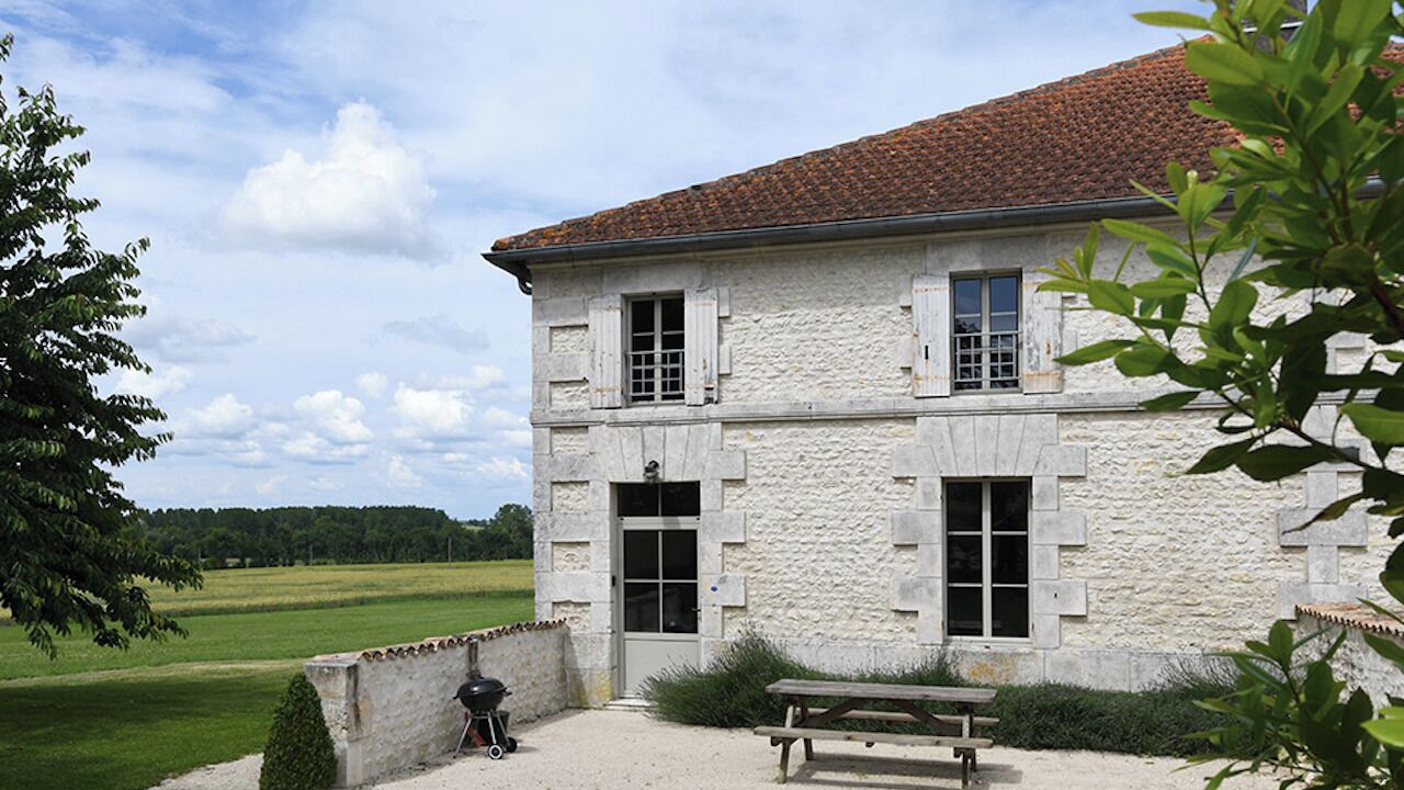 Photo of Outdoor in Reaux