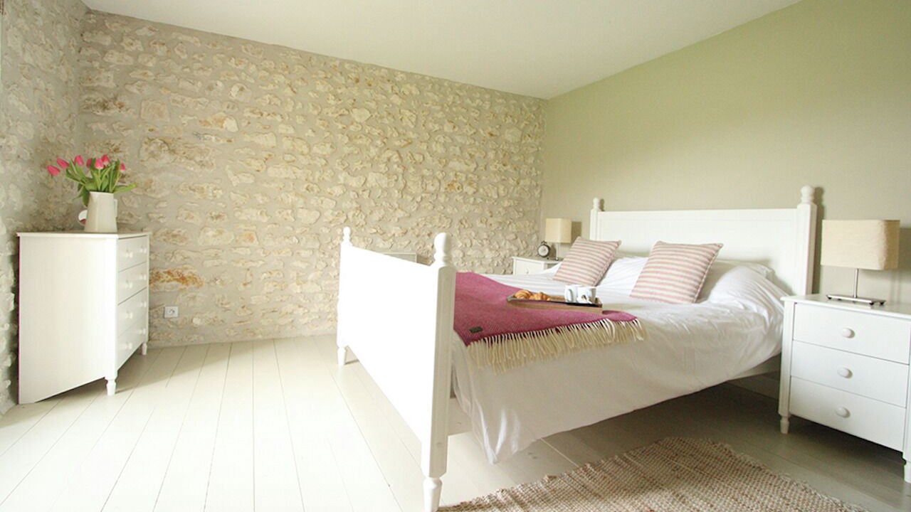 Photo of Bedroom in Reaux