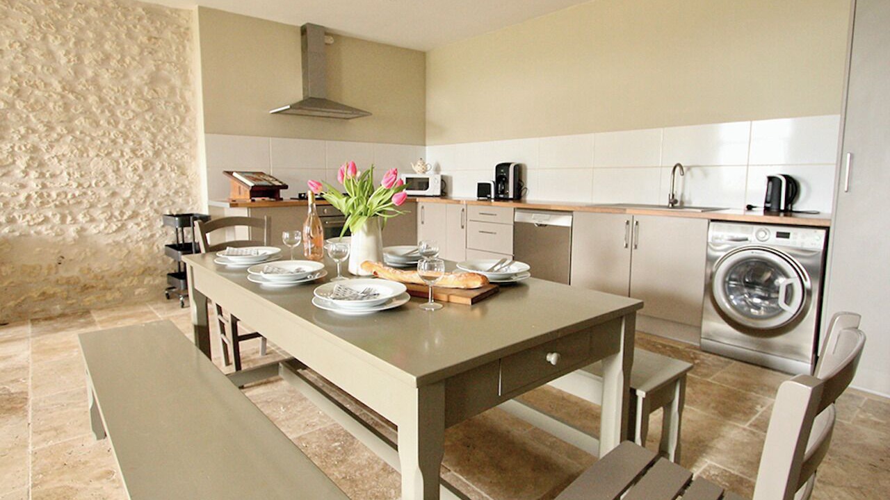Photo of Kitchen in Reaux