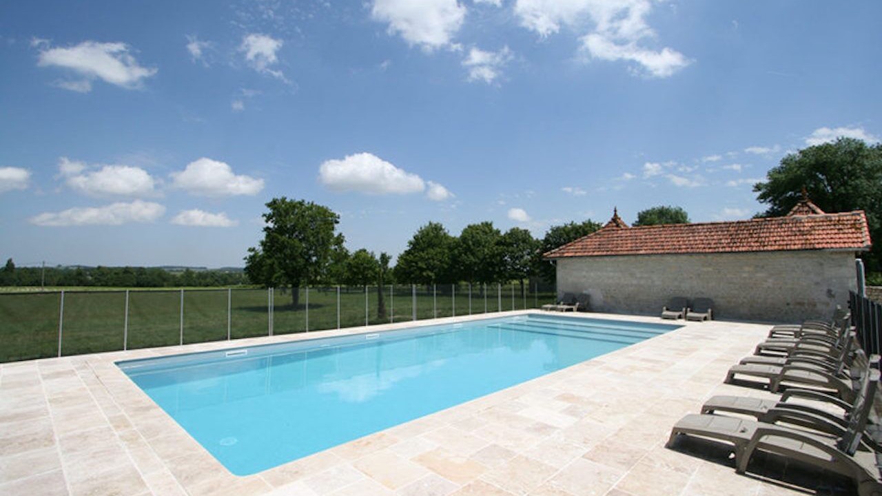 Photo of Outdoor in Reaux