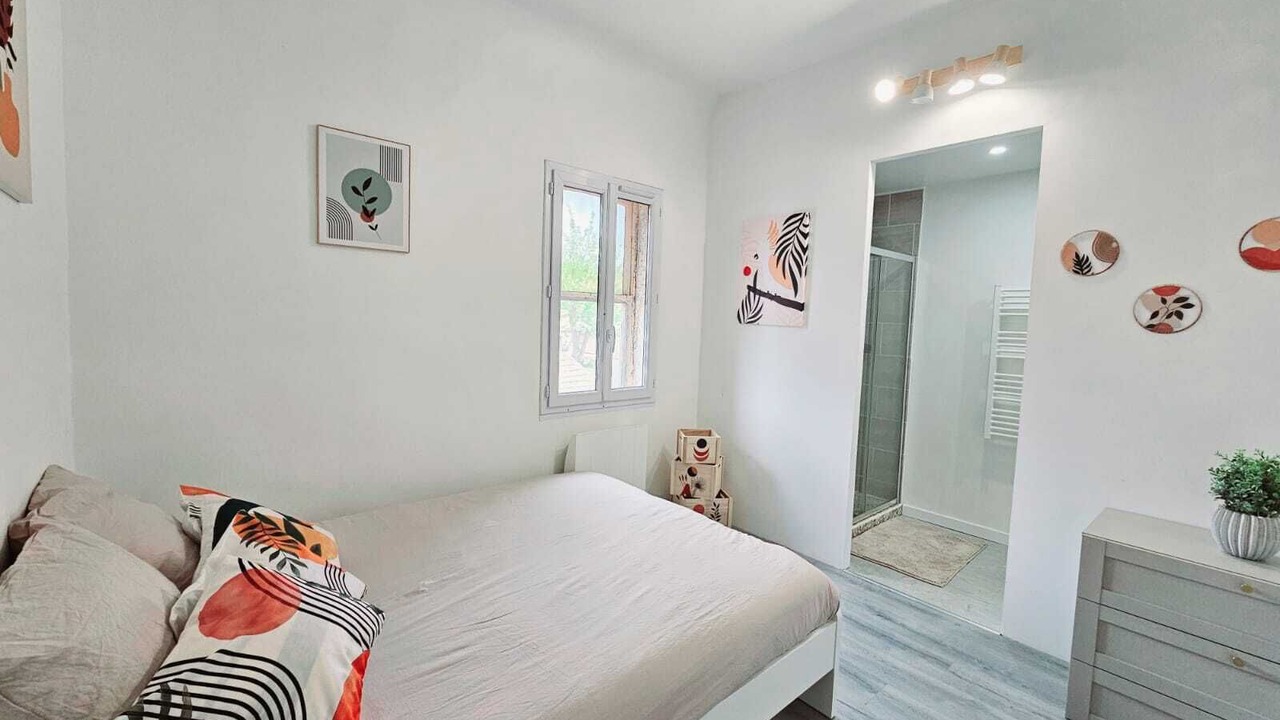 Photo of Bedroom in Salin-de-Giraud