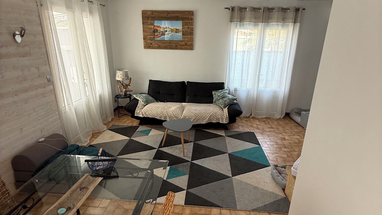 Photo of Livingroom in Le Chateau-d'Oleron