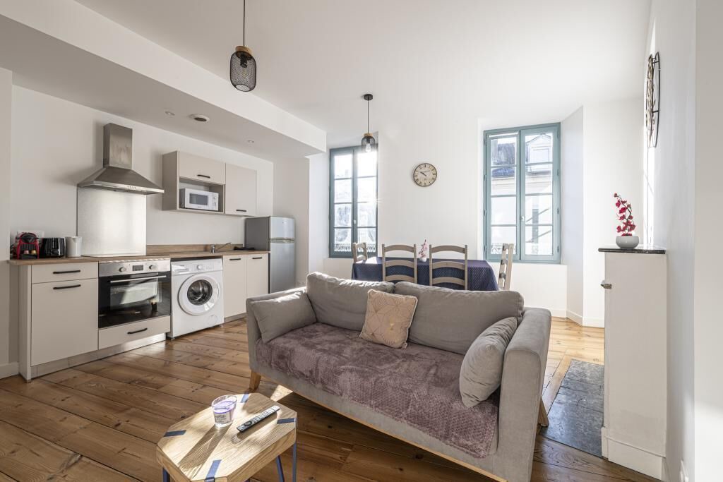 Photo of Livingroom in Centre Ville