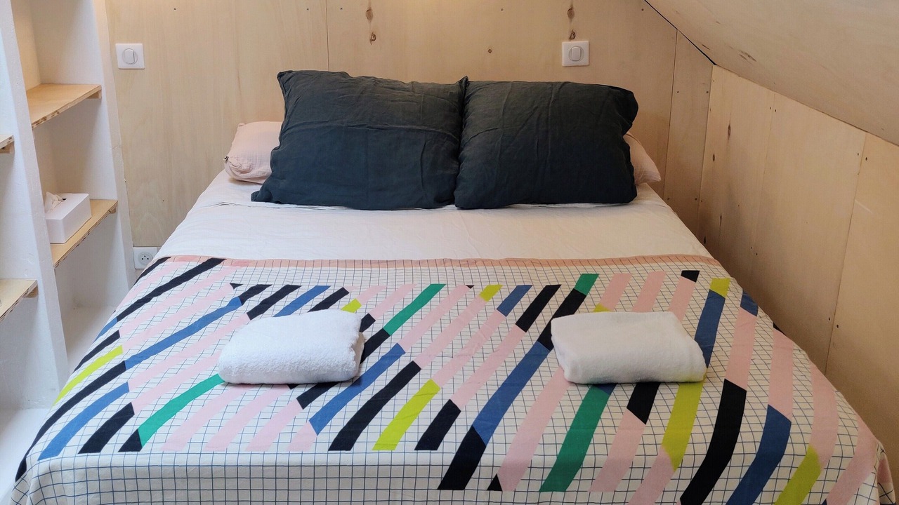 Photo of Bedroom in Le Pout