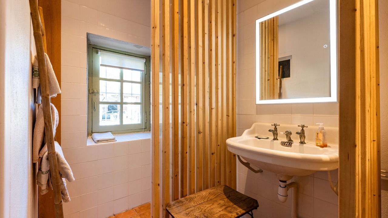 Photo of Bathroom in Montagoudin